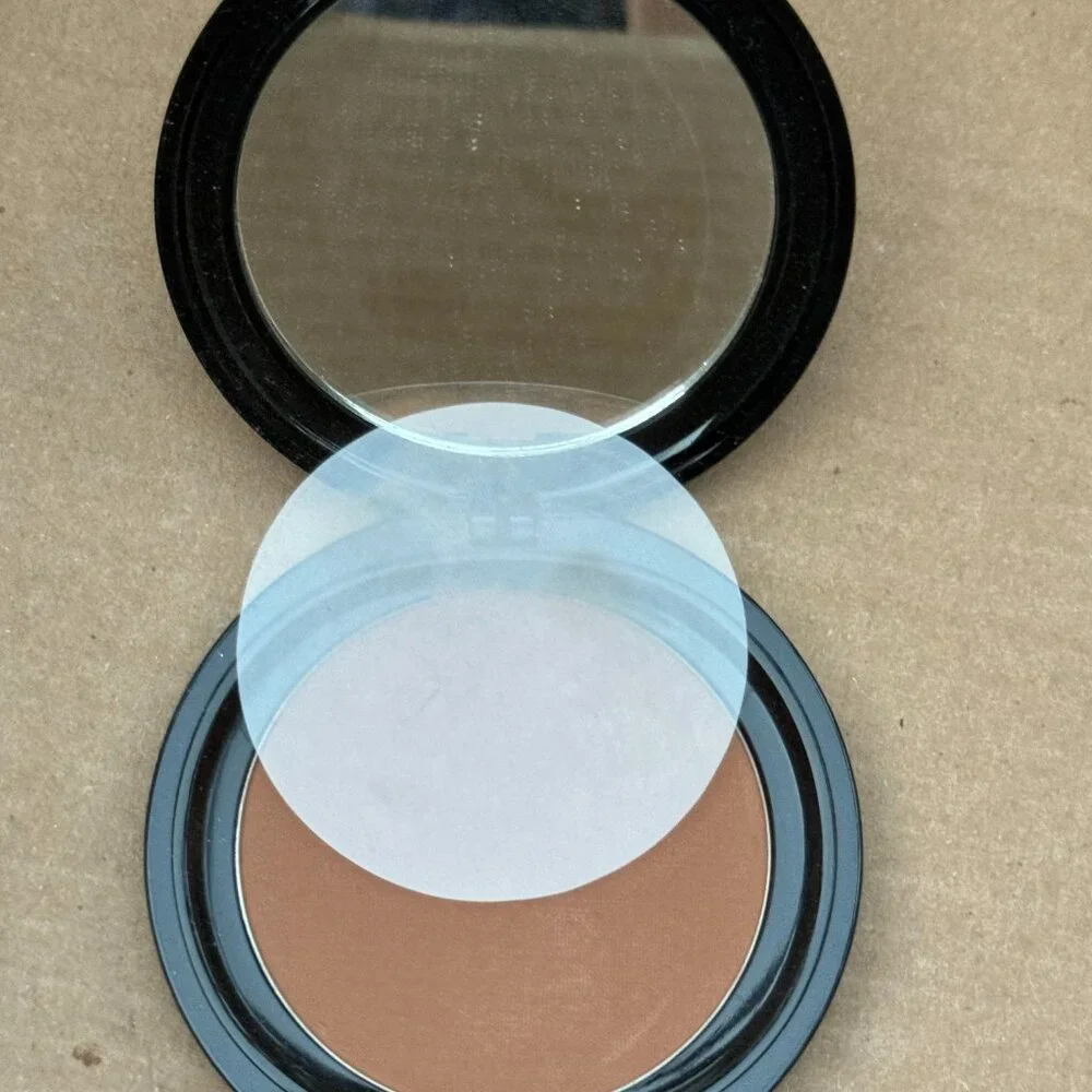 OSP Cosmetics Photochromatic Pressed Powder in Coffeehouse